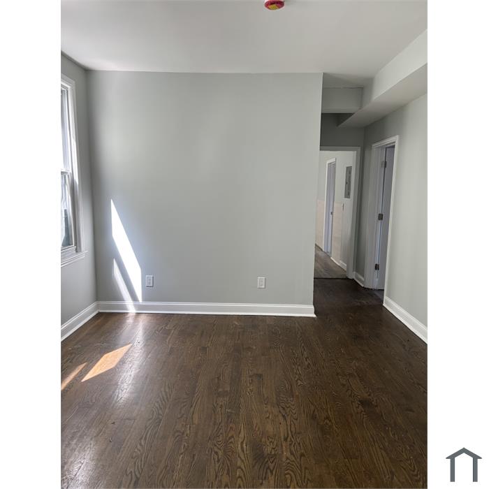 308 Myrtle Ave